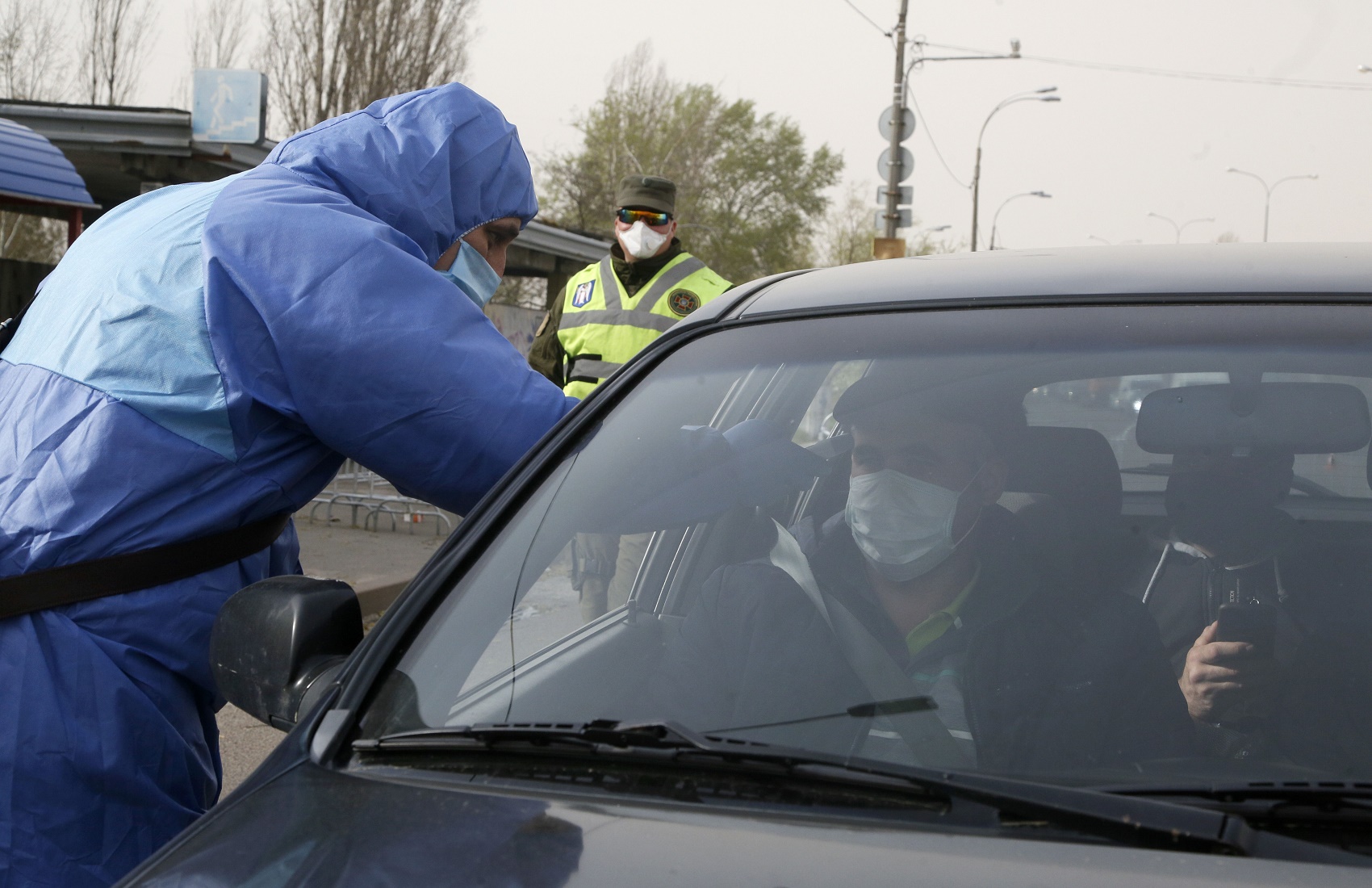 В Украине за сутки COVID-19 заболели больше 500 человек – сводка