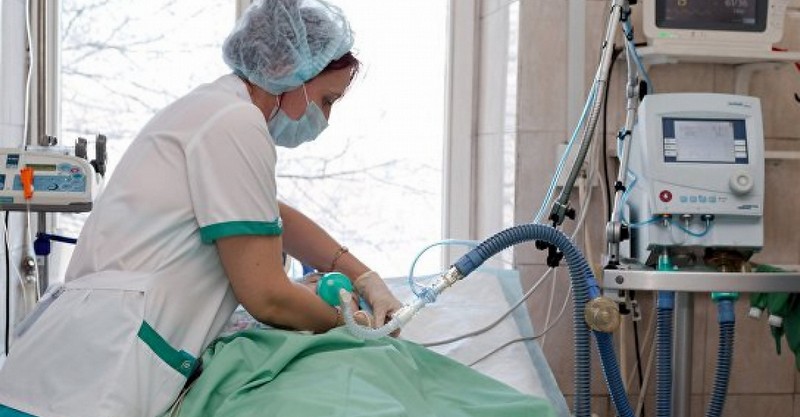 Анестезиологи назвали отечественные аппараты ИВЛ «убийцами»