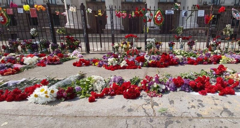 В Одессе у Дома профсоюзов произошёл конфликт с участием «Правого сектора» — СМИ