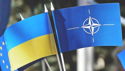 Украина стала членом Программы расширенных возможностей НАТО