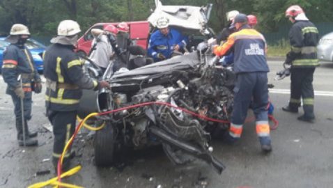 Водителю Mercedes, который пьяным устроил ДТП с четырьмя жертвами под Киевом, сообщили о подозрении