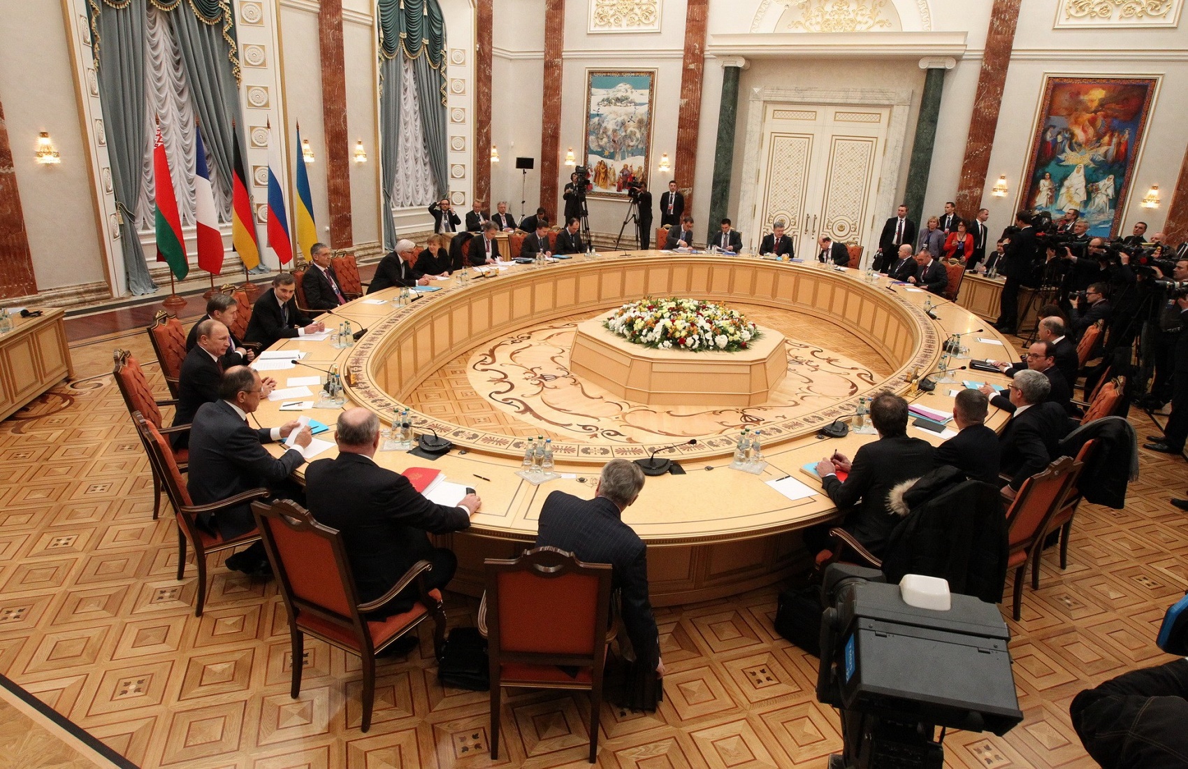 Песков прокомментировал возможный выход Киева из Минских соглашений