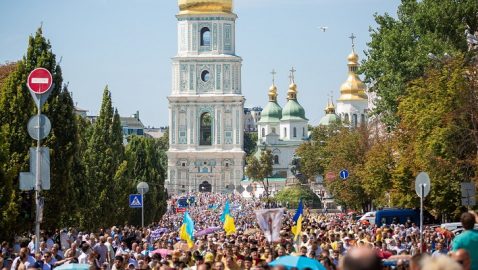 ПЦУ и УПЦ отказались проводить крестный ход в честь годовщины Крещения Руси