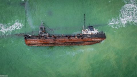 Криклий заявил, что затопление танкера Delfi признают техногенной катастрофой