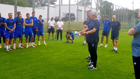 Луческу провёл первую тренировку с футболистами «Динамо»