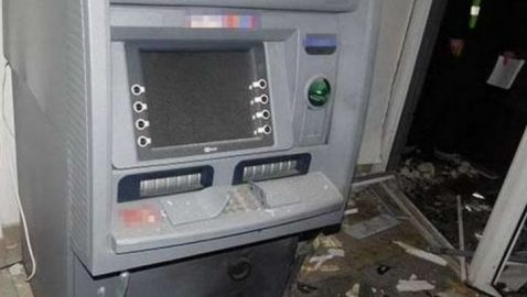 В Винницкой области подрывники банкомата унесли почти миллион гривен