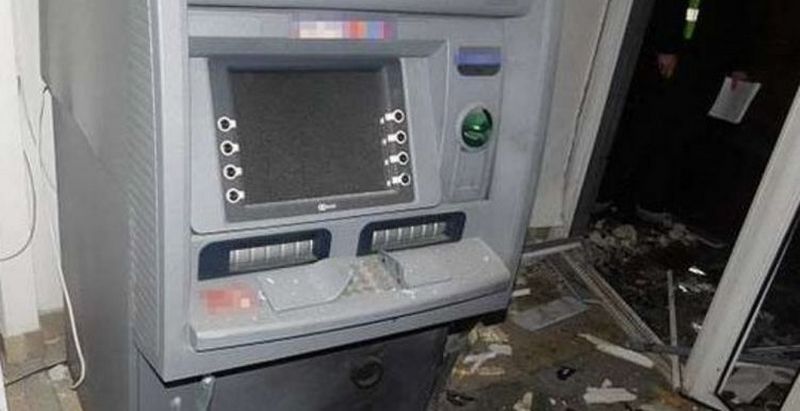 В Винницкой области подрывники банкомата унесли почти миллион гривен