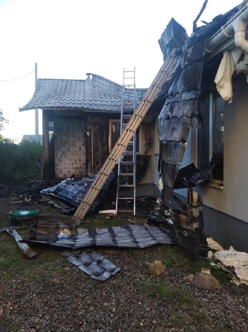Шабунин сообщил, что его дом подожгли