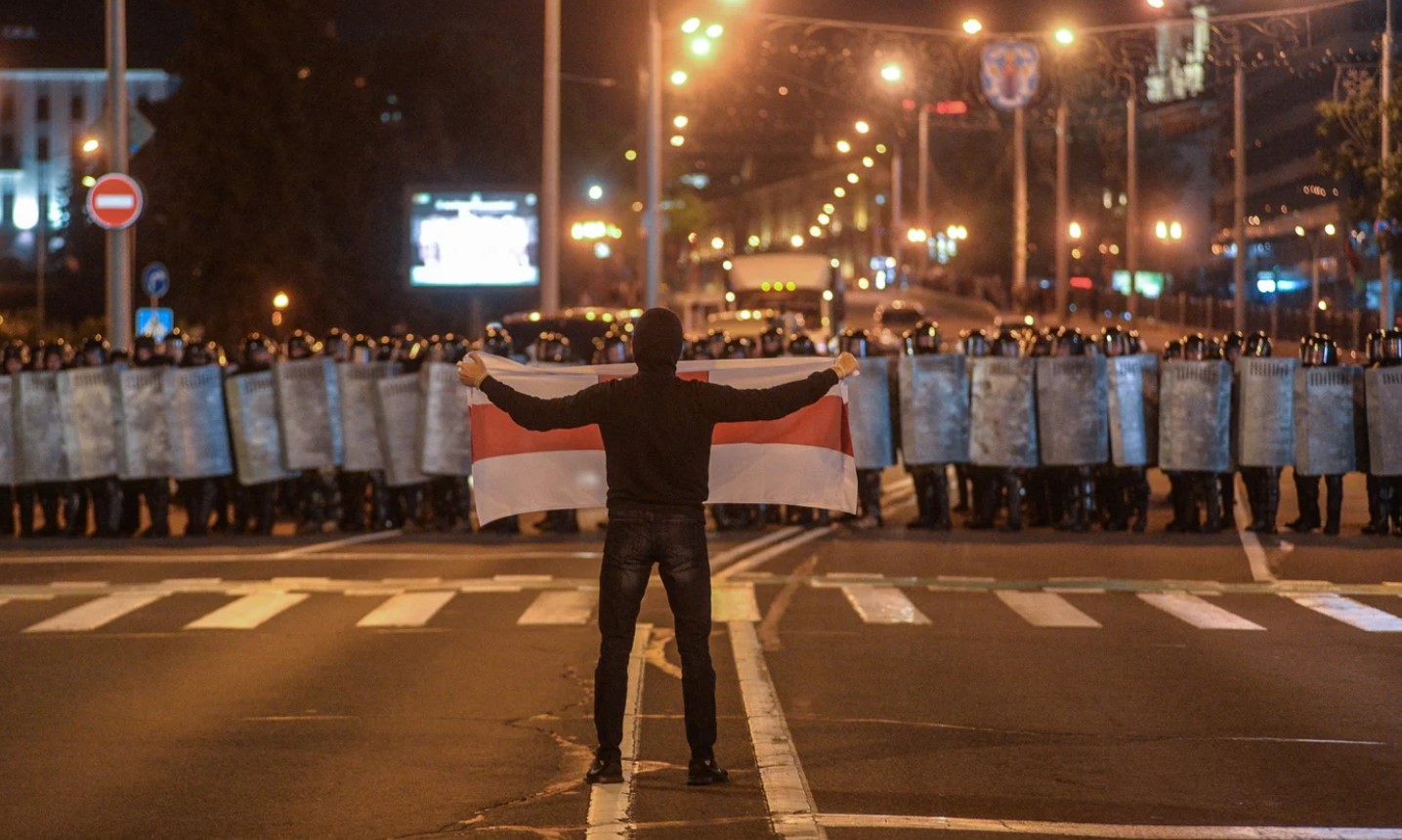 Протесты в Беларуси: МВД сообщило о третьем погибшем