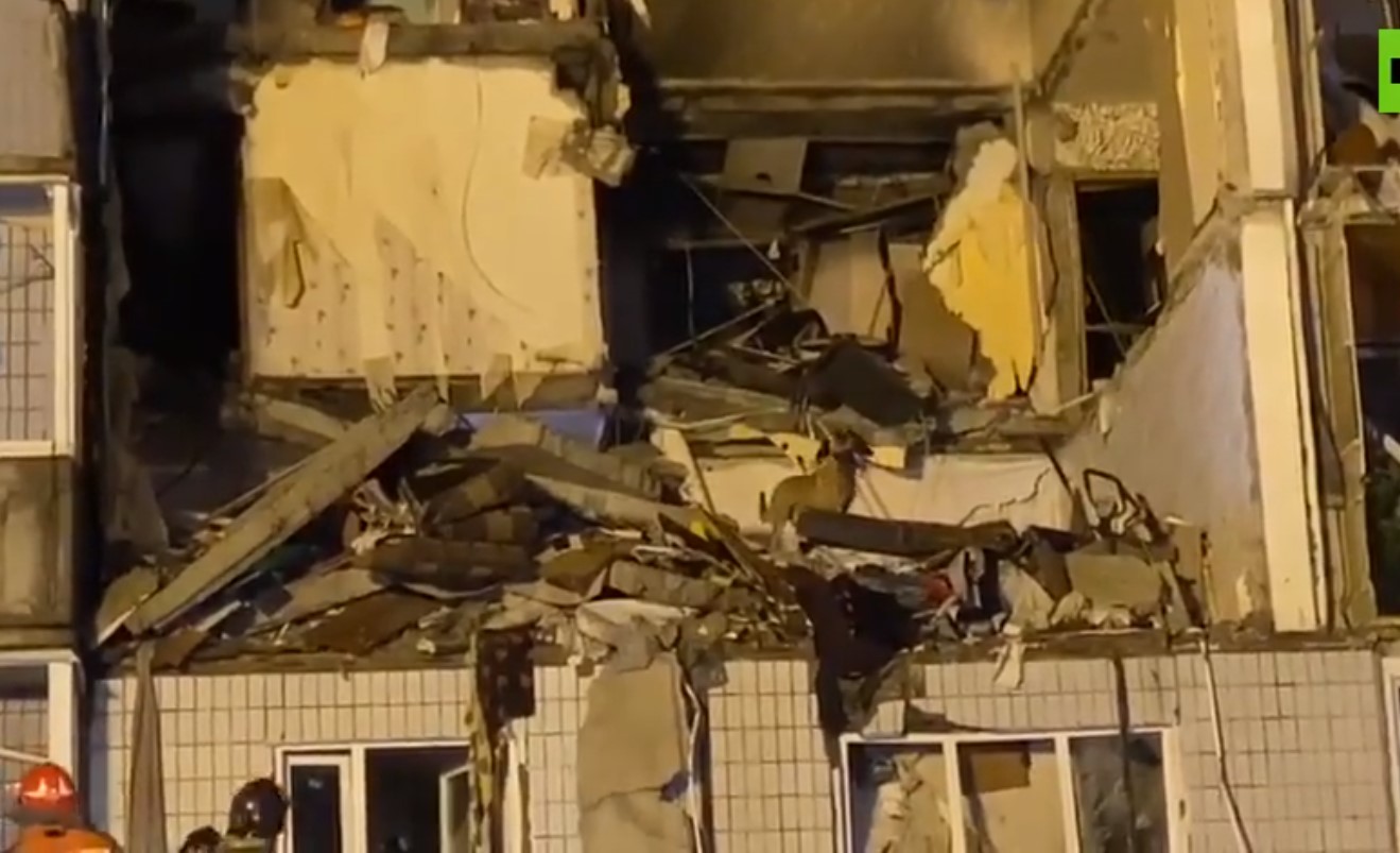 В Ярославле произошел взрыв в многоэтажке: есть погибший