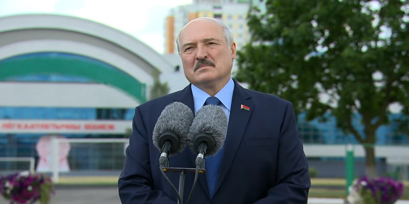 Лукашенко: «России и Украине плевать на задержанных «вагнеровцев»
