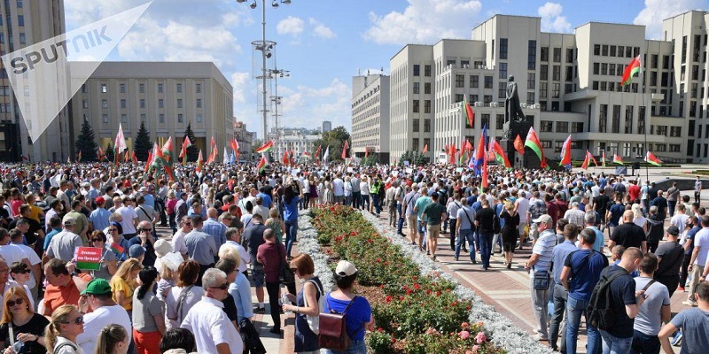 В Минске проходит митинг в поддержку Лукашенко