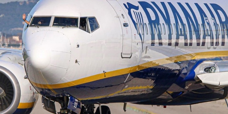 RyanAir отменил почти все авиарейсы в Украину с середины сентября