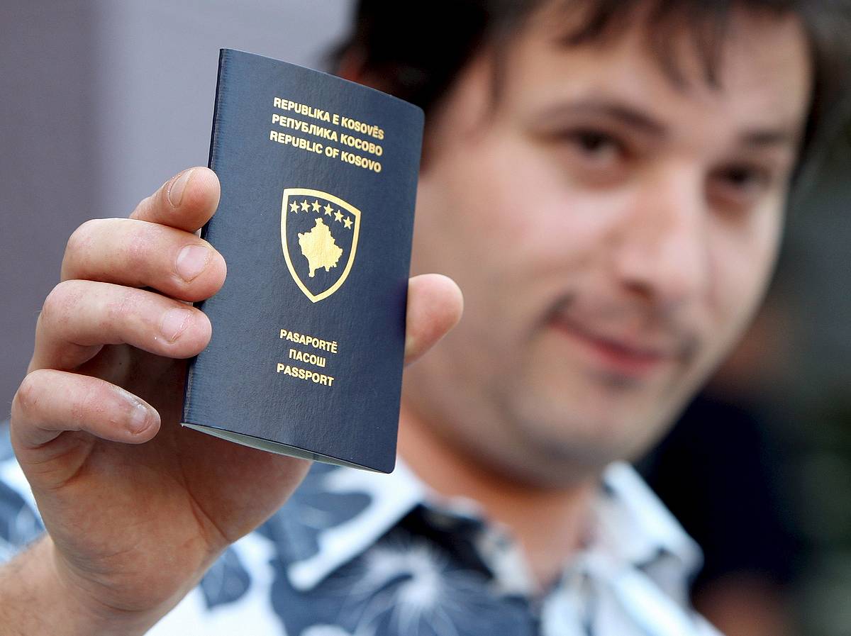 Украина признает паспорта Косово