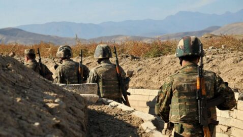 Азербайджан заявил о сотнях убитых армянских военных