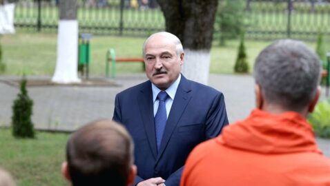 Лукашенко о последствиях смены власти в Беларуси: «То, что произошло в Украине, будет цветочками»