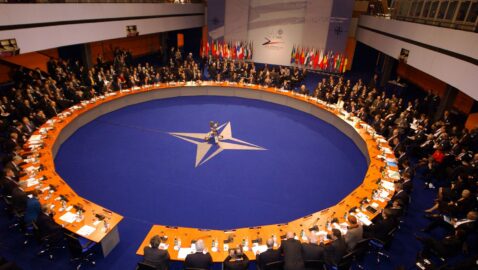 НАТО собирает совещание по поводу отравления Навального