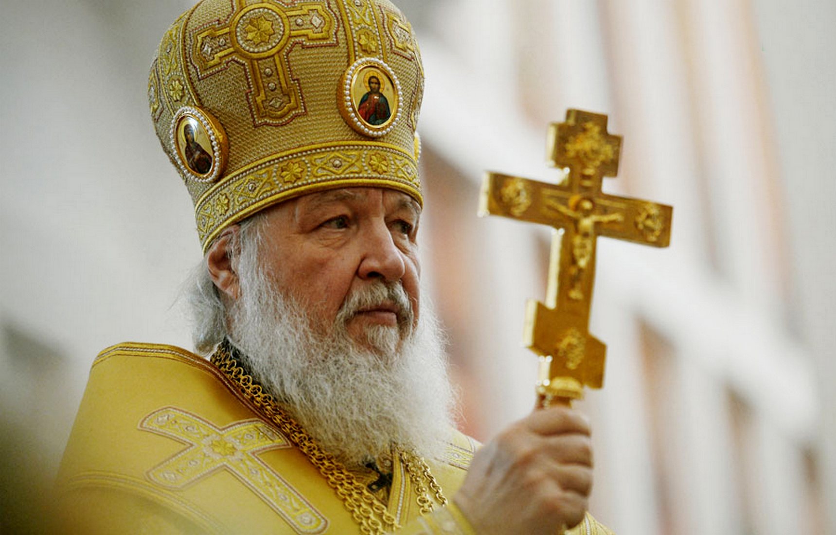 Патриарх Кирилл направил соболезнования Зеленскому и Онуфрию в связи с катастрофой АН-26 под Харьковом