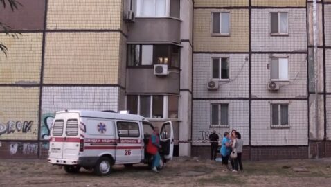 В Кривом Роге 12-летняя школьница покончила с собой