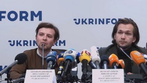 Прибывшие в Украину белорусские оппозиционеры не смогли ответить, чей Крым