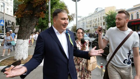 В Афинах избили Саакашвили
