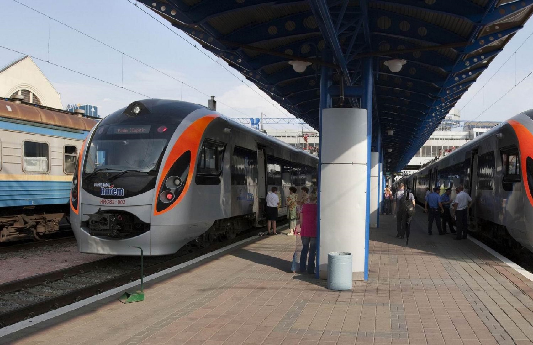 В «Укрзализныце» обещают снизить цену билетов поездов «Интерсити»