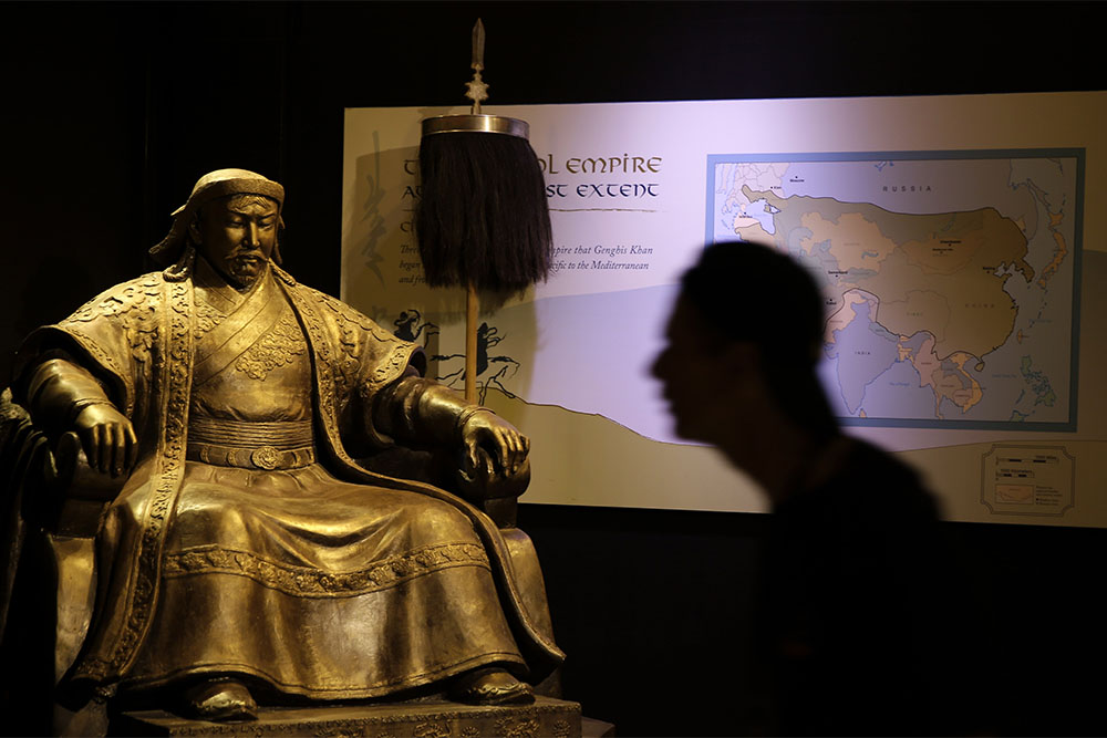 Виставка у Франції: влада Китаю зажадала не використовувати слово «Чингісхан»