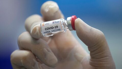 В Академии наук пояснили, почему не будет украинской вакцины от COVID-19