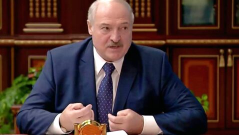 Лукашенко про протести в Польщі: «Вони хотіли у нас революцію влаштувати, а отримали самі»
