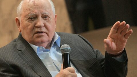 «Я такими делами не занимаюсь»: Горбачёв о прогнозах восстановления СССР