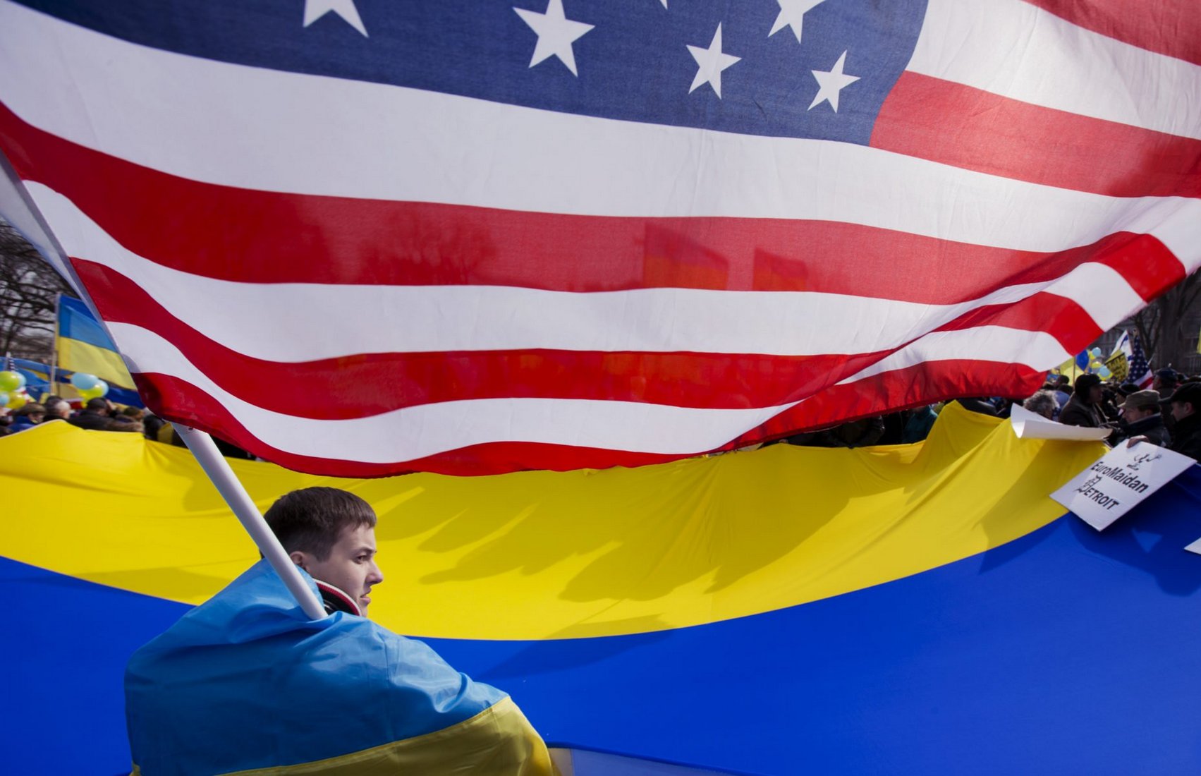 Посольство США: Україна не купуватиме російську вакцину