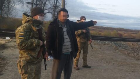 Под Харьковом пьяный украинец в шлепанцах пытался попасть в Россию