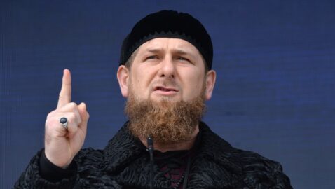 Кадыров прокомментировал обезглавливание учителя во Франции из-за карикатур на пророка Мухаммеда