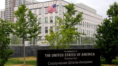 Посольство США поддержало Зеленского в борьбе с решением КСУ