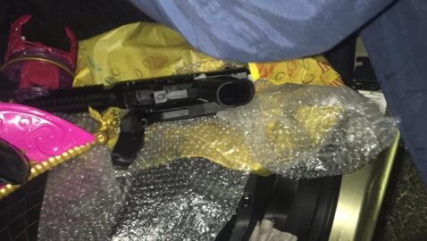 СБУ: россиянин спрятал пистолеты-пулемёты в детских игрушках и пытался ввезти их в Украину