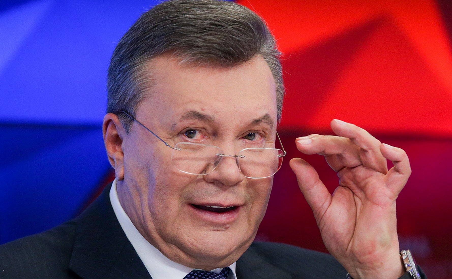 Янукович у Росії гримується до невпізнання — Добкін