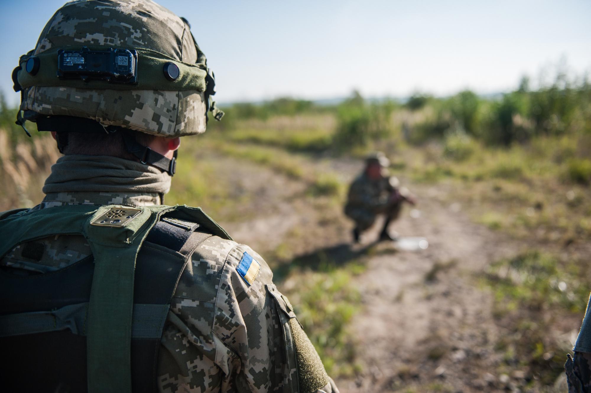 На Донбассе погибли двое военных, двое ранены