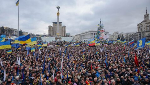 Сто миллионов для «Сотни». Что происходит в канун годовщины «Революции достоинства»?