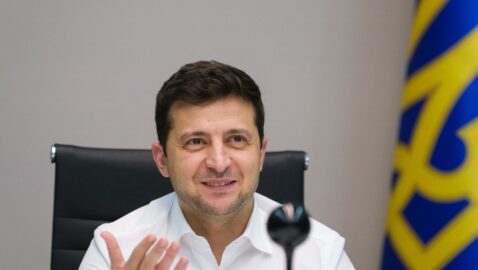 Зеленский заявил о планах ввести в Украине онлайн-голосование