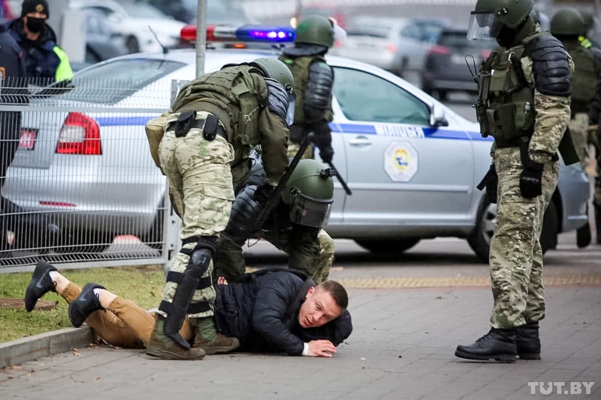 В Минске задержан член Координационного совета и более 300 человек
