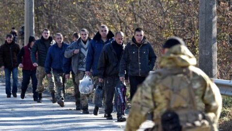 Украина подала списки на обмен 11 человек — Кравчук