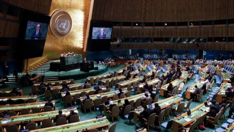 Генасамблея ООН прийняла резолюцію про боротьбу з героїзацією нацизму. Україна і США проголосували проти