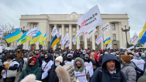 Митингующие ФОПы озвучили свои требования к власти