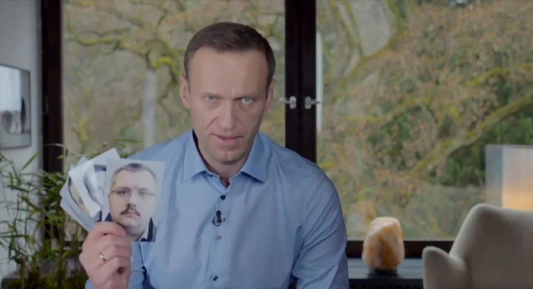 Навальний: я подзвонив своєму вбивці, він у всьому зізнався