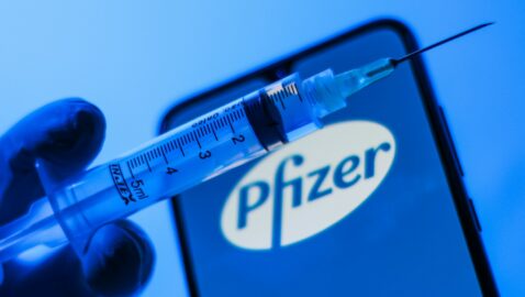 Ізраїльтянин помер після щеплення від COVID-19 вакциною Pfizer