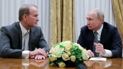 Медведчук о кумовстве с Путиным: я горжусь этим