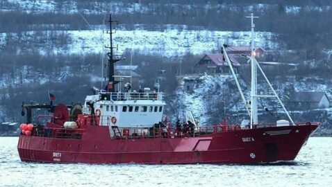 У Баренцевому морі затонуло судно: пропали 17 рибалок
