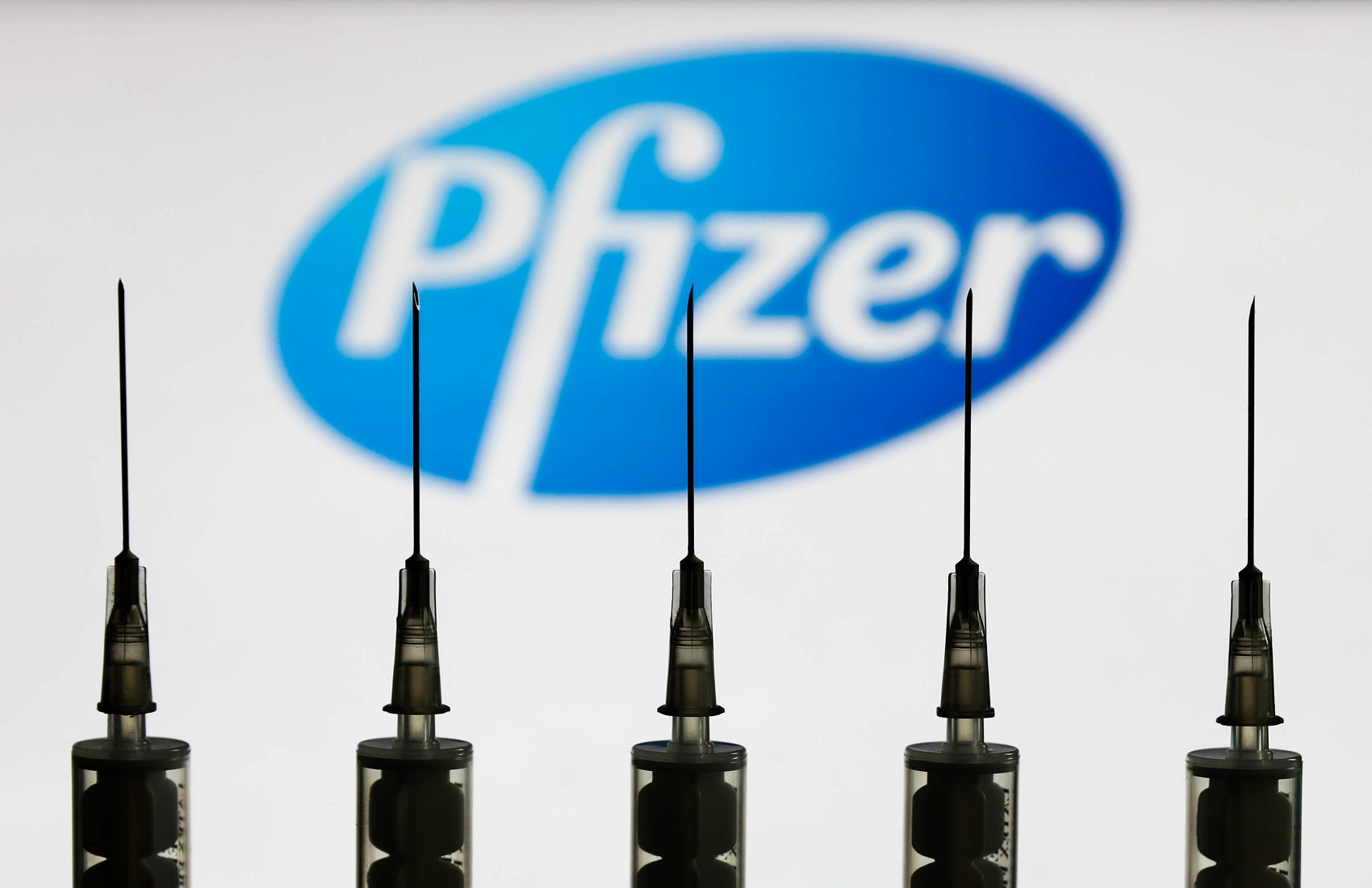В Ізраїлі у 13 осіб паралізувало обличчя після щеплень Pfizer