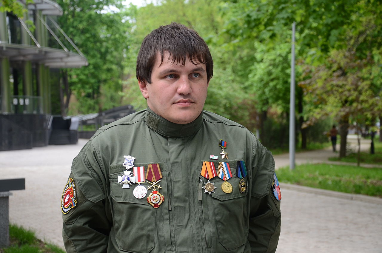 СБУ объявила в розыск россиянина, который пытал украинских военных
