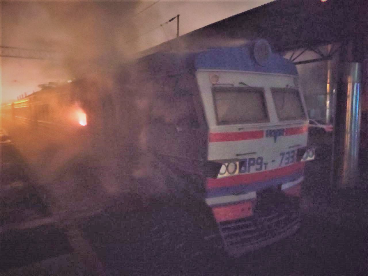 В Одесской области в новогоднюю ночь загорелась электричка